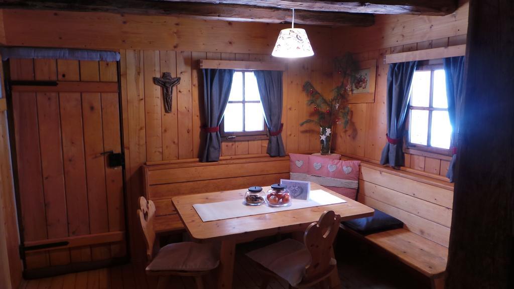 Chalet Wildgall アンテルセルヴァ・ディ・メッツォ 部屋 写真